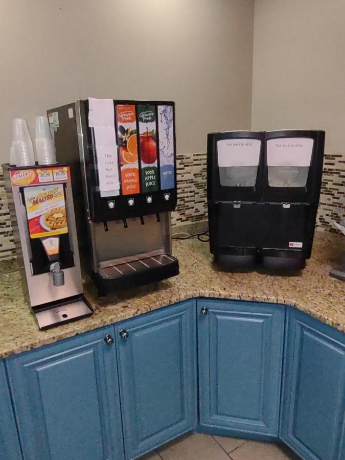 Country Inn & Suites By Radisson, Buford At Mall Of Georgia, Ga Eksteriør billede